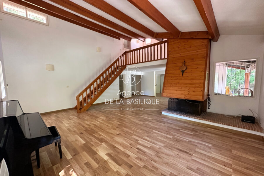 Maison à vendre à Plan-d&rsquo;aups-sainte-baume