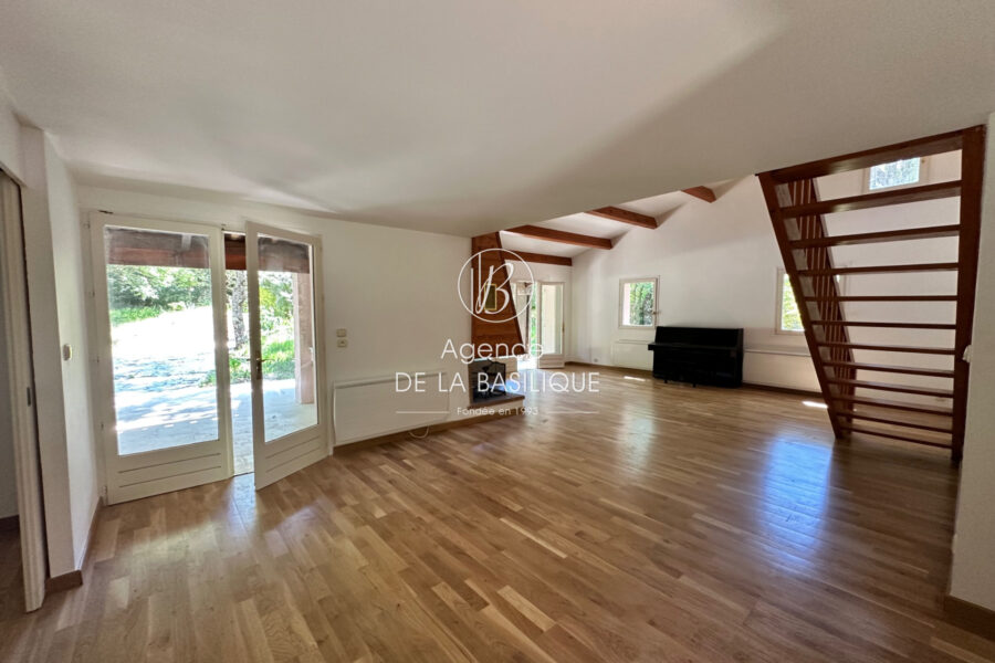 Maison à vendre à Plan-d&rsquo;aups-sainte-baume
