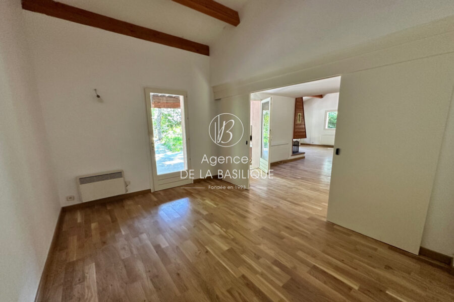 Maison à vendre à Plan-d&rsquo;aups-sainte-baume