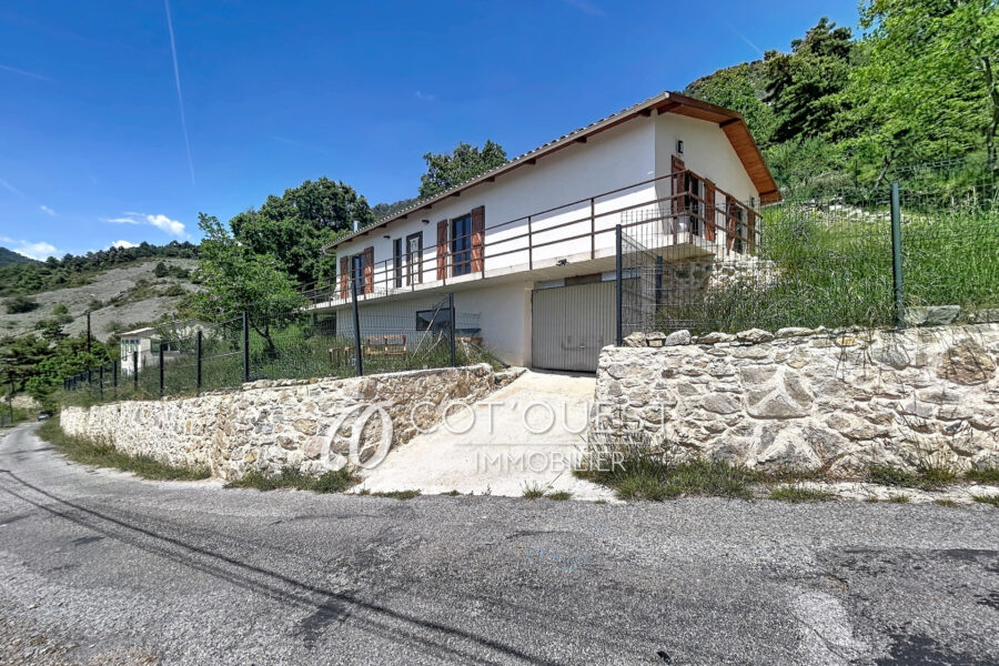 Maison à vendre à Toudon