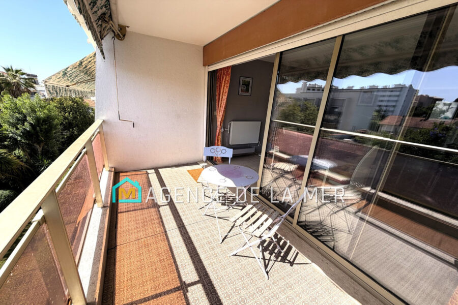 Appartement à vendre à Cannes — Vue montagne — photo 1