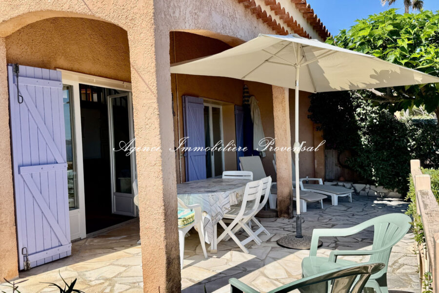 Maison à vendre à Sainte-maxime