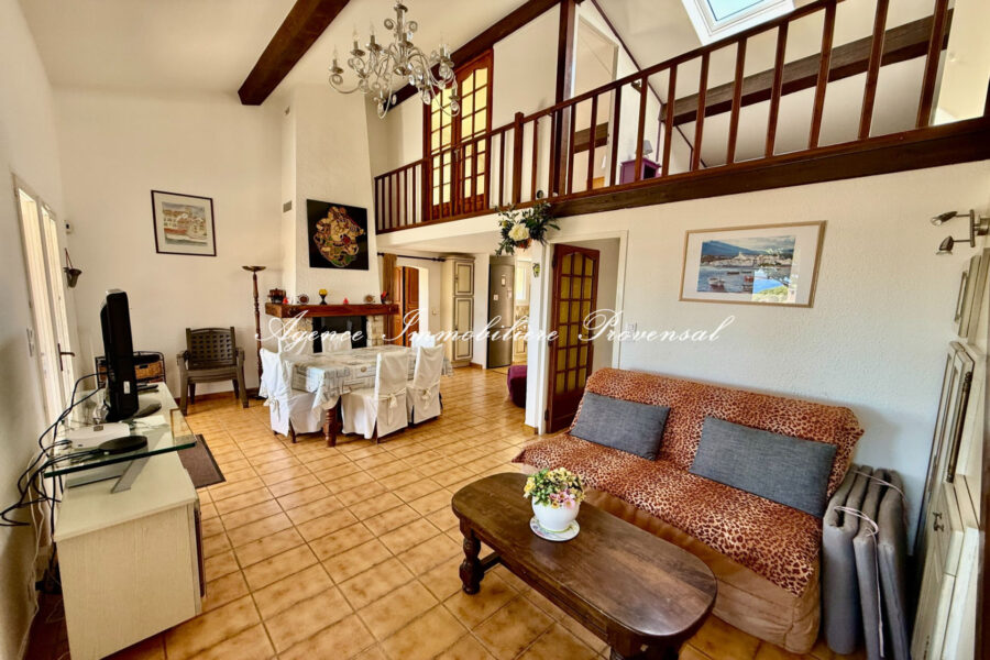 Maison à vendre à Sainte-maxime