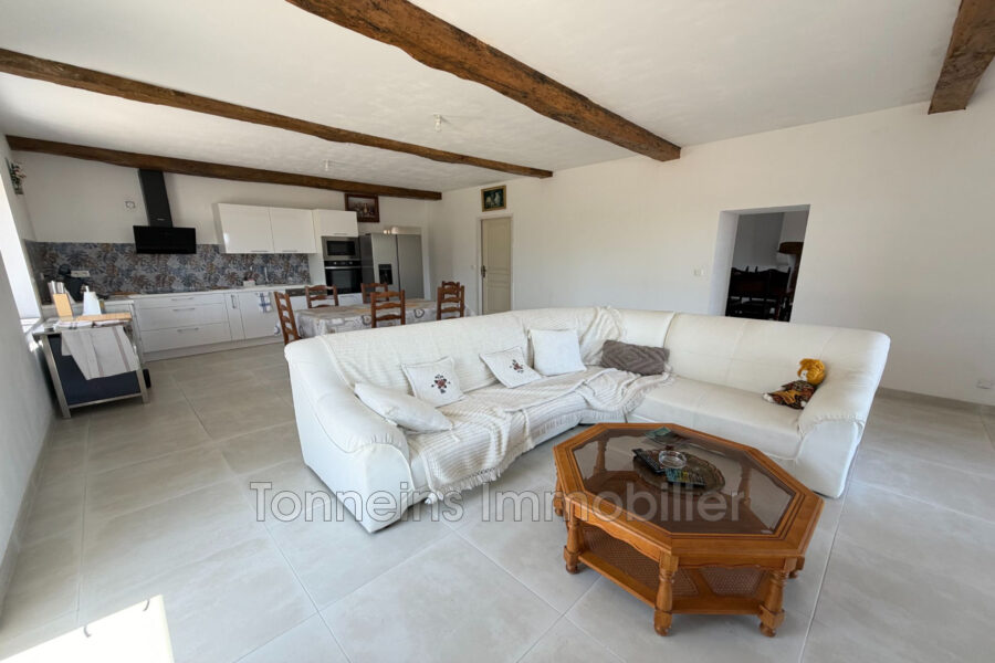 Maison à louer à Calonges