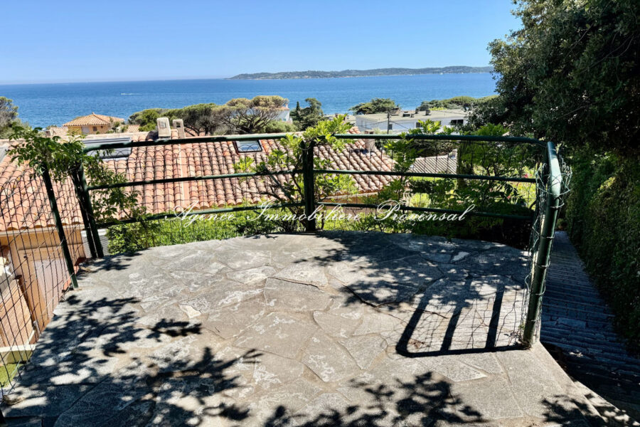Maison à vendre à Sainte-maxime