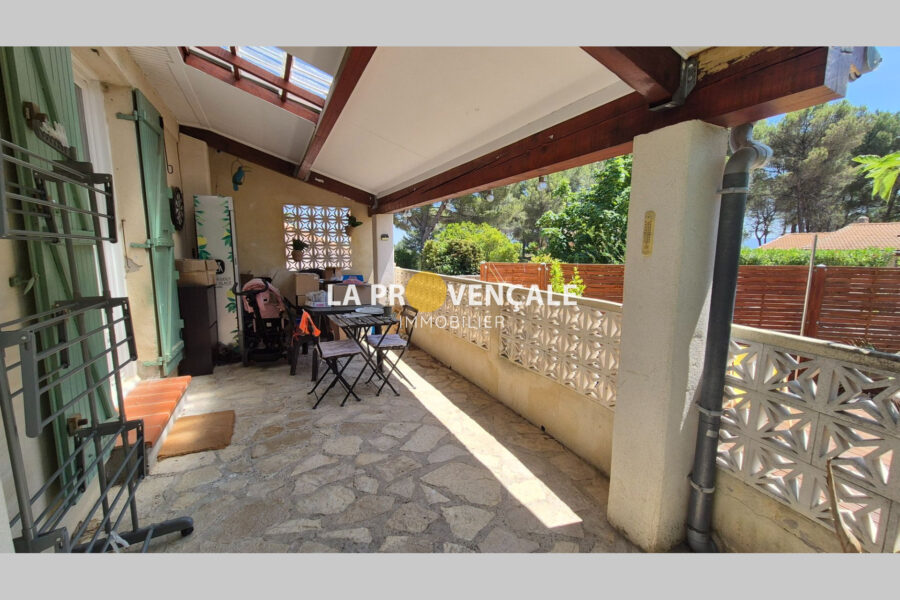 Maison à vendre à Puyloubier
