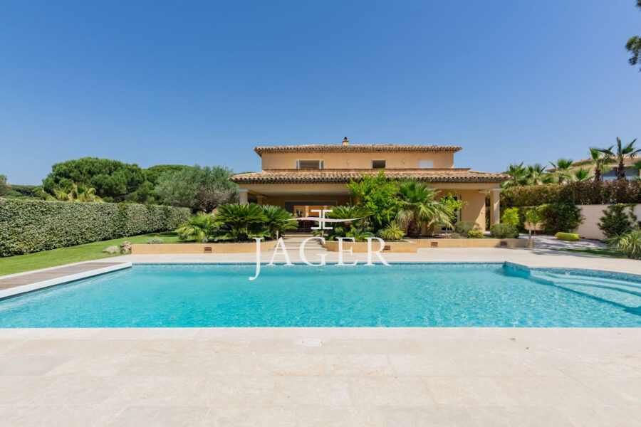 Maison à vendre à Sainte-Maxime — Vue mer — photo 2