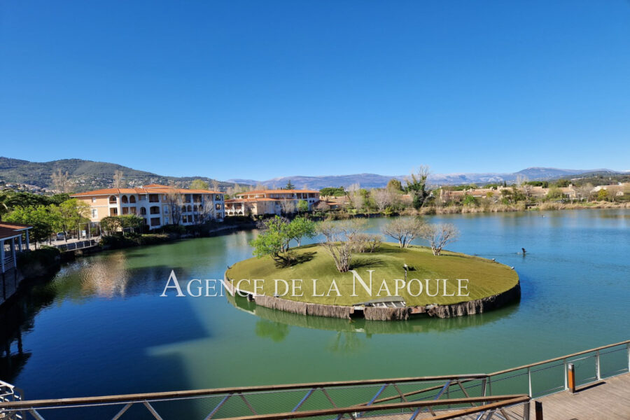 Appartement à vendre à Mandelieu-la-napoule