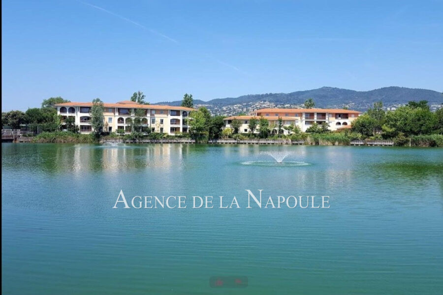 Appartement à vendre à Mandelieu-la-napoule