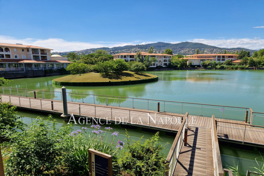 Appartement à vendre à Mandelieu-la-napoule