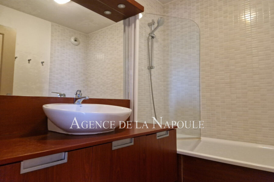 Appartement à vendre à Mandelieu-la-napoule