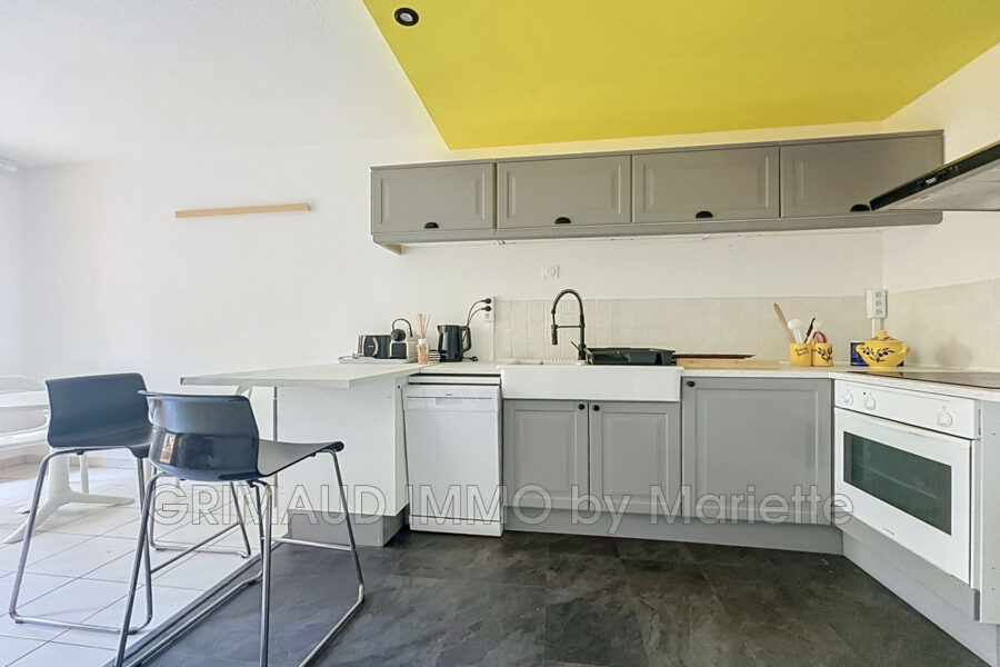 Appartement à vendre à Grimaud — Vue parc — photo 11