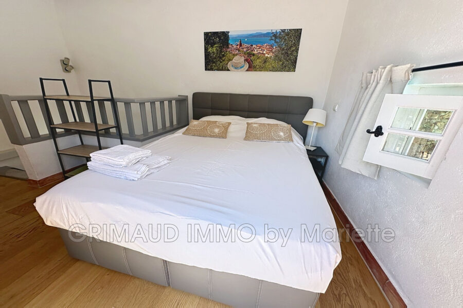 Maison à vendre à Le Plan-de-la-Tour — Vue parc & jardin — photo 12