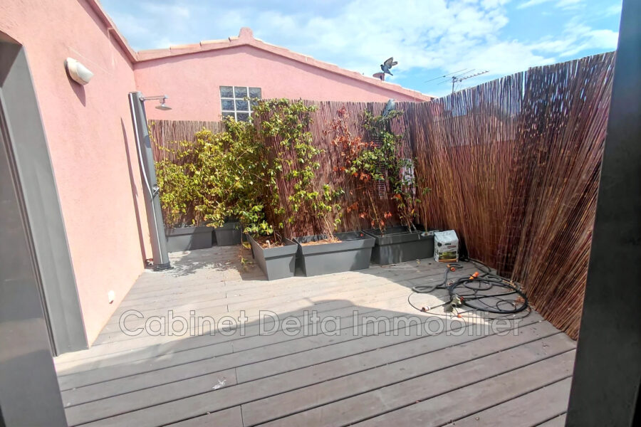 Appartement à louer à Sanary-sur-mer — Vue sur la ville — photo 12