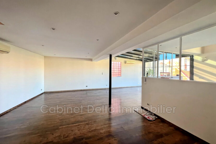Appartement à louer à Sanary-sur-mer — Vue sur la ville — photo 6