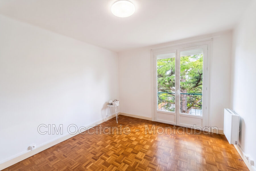 Appartement à vendre à Montauban — Vue sur la ville — photo 9