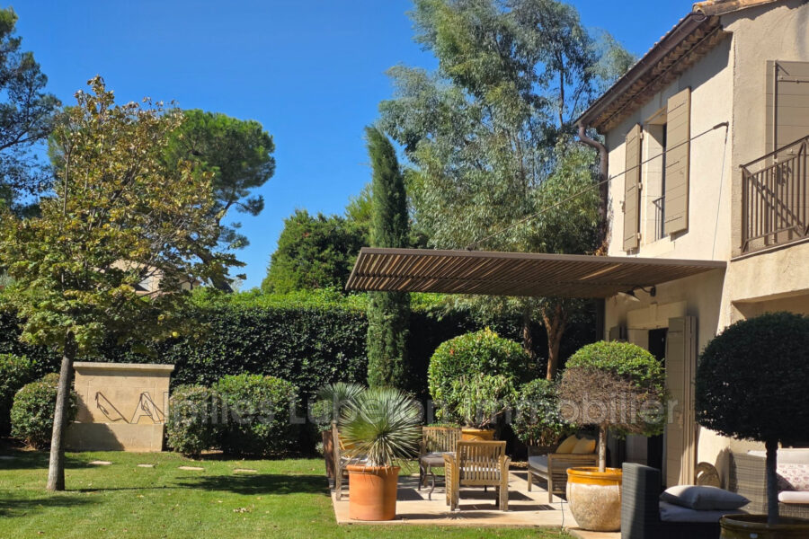 Maison à vendre à Eygalières — Vue nature — photo 16