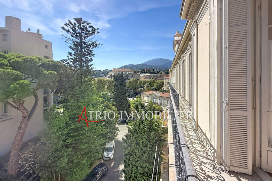 Appartement à vendre à Menton — Vue parc & jardin — photo 1