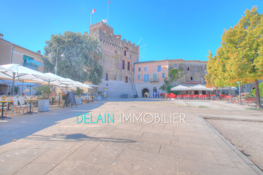 Appartement à vendre à Cagnes-sur-mer — Vue sur la ville — photo 2