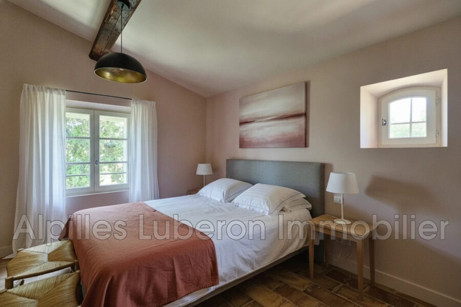 Maison à vendre à Eygalières — Vue montagne — photo 12