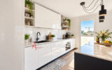Appartement à vendre à Cagnes-sur-Mer — Vue sur la ville — photo 6