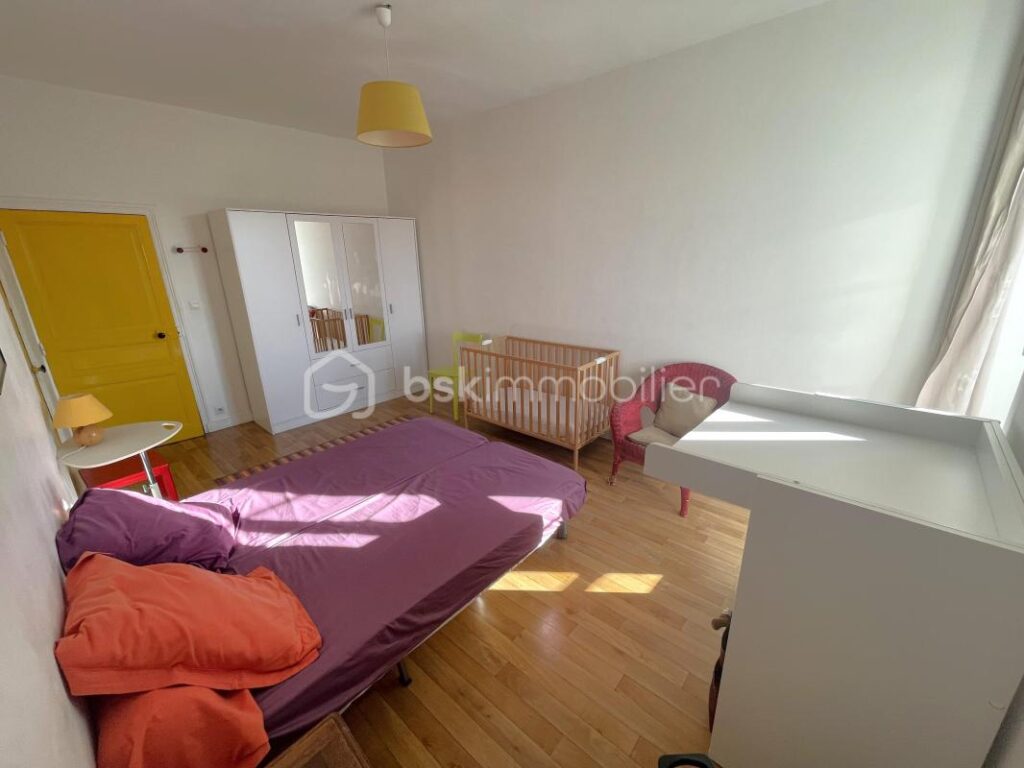 🌊 PIED-À-TERRE AUX SABLES-D’OLONNE – 3 PIÈCES LUMINEUX 🌿 – 3 pièces – 2 chambres – 72 m²