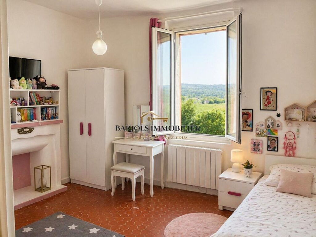 Maison de village 3 chambres – 4 pièces – 3 chambres – 95 m²