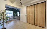 Maison 230 m² 3 appartements , 1 T4, 1 T2, 1 studio sur 3500 m² de terrain – 8 pièces – 5 chambres – 250 m²