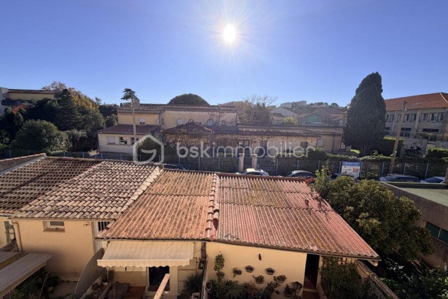 Appartement à vendre à La seyne sur mer — Vue sur la ville — photo 1