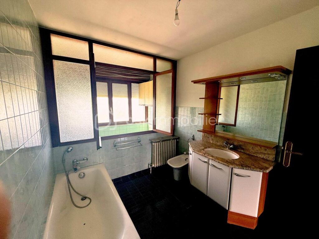 Appartement T3 évolutif T4 – 114 m² – 3 pièces – 2 chambres – 113 m²