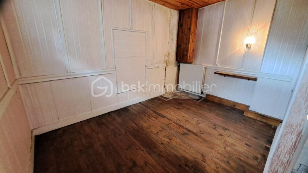 Maison de ville – 4 pièces – 2 chambres – 98 m²