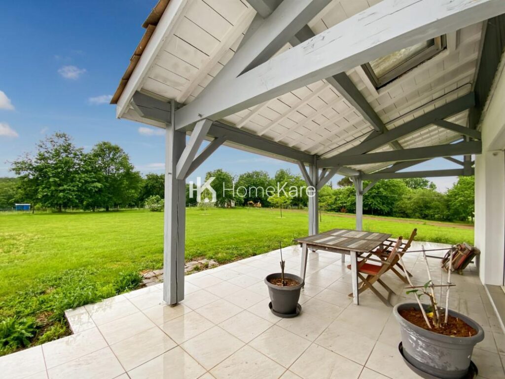 N&rsquo;ACHETEZ PAS SEULEMENT LA MAISON, ACHETEZ L&rsquo;ENVIRONNEMENT – 5 pièces – 4 chambres – 200 m²