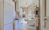 *** MAISON DE CARACTÈRE DE 230M2 AVEC CAVE ET PARKING – ARLES *** – 9 pièces – 6 chambres – 230 m²