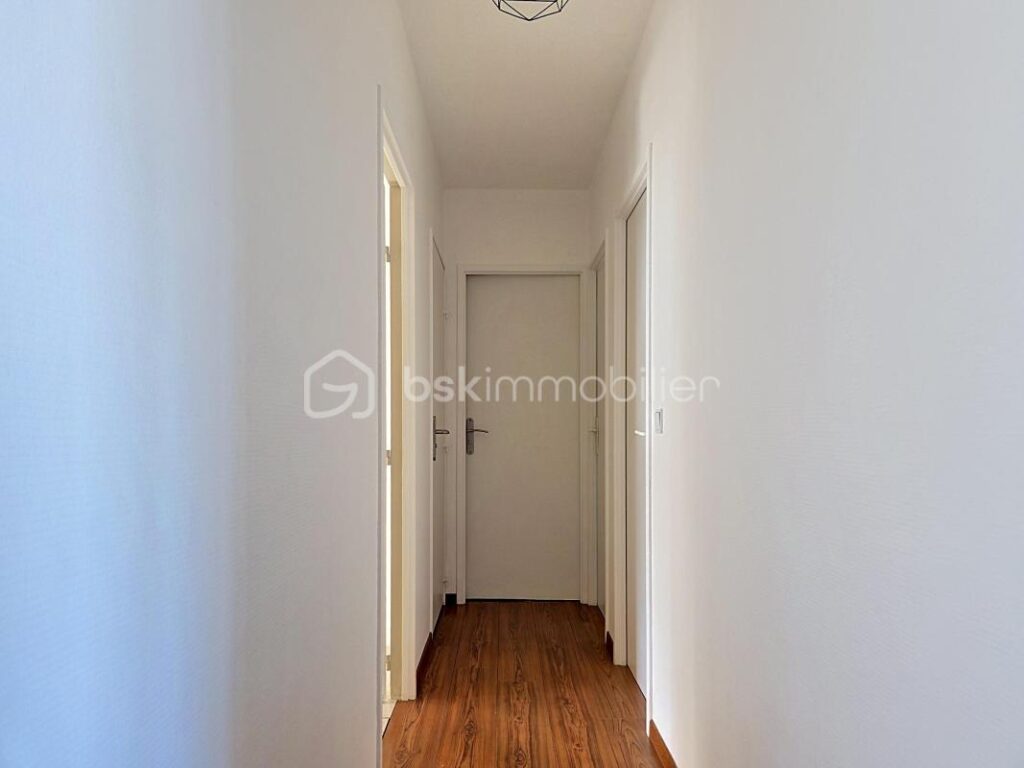 Appartement F4 résidence Chanteclair – 4 pièces – 3 chambres – 72 m²