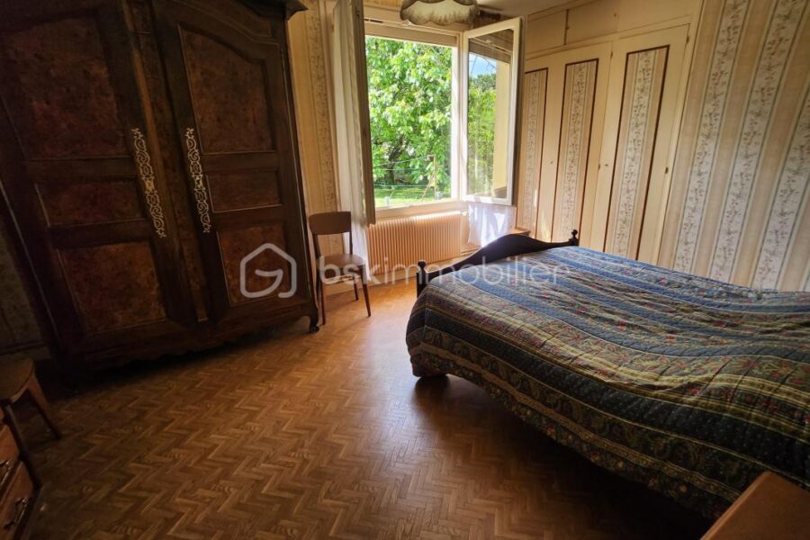 Maison à vendre à Rouille