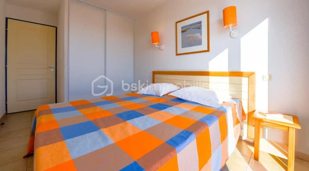 APPARTEMENT RDC T3 DE 51 M2 MEUBLE BARCARES – 3 pièces – 2 chambres – 51 m²