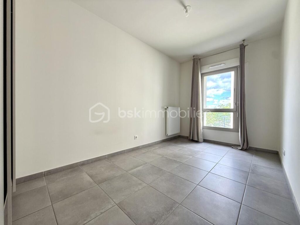 VILLEURBANNE CROIX-LUIZET – Magnifique T3 au calme dans une résidence de 2021 – 3 pièces – 2 chambres – 68 m²