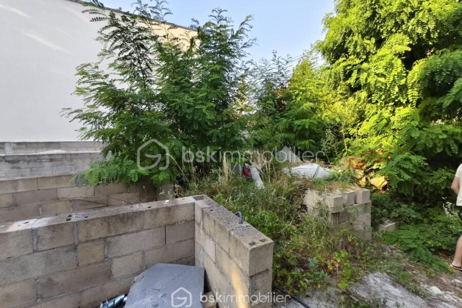 Terrain à vendre à Drancy