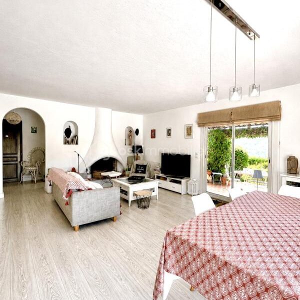 Maison à vendre à Mandelieu-la-Napoule