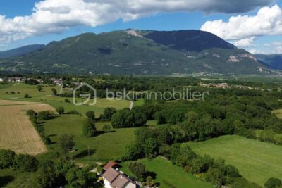 Terrain à vendre à Ceyzerieu