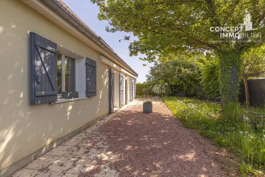Maison individuelle Augny 5 chambres – 7 pièces – NR chambres – 228.8 m²