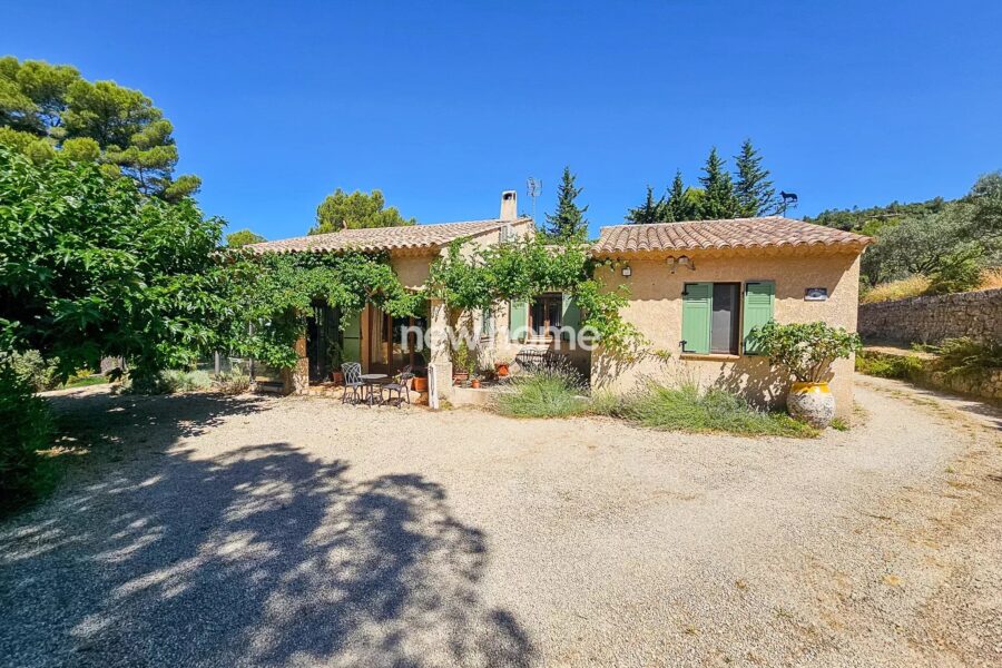 Maison à vendre à Tourtour