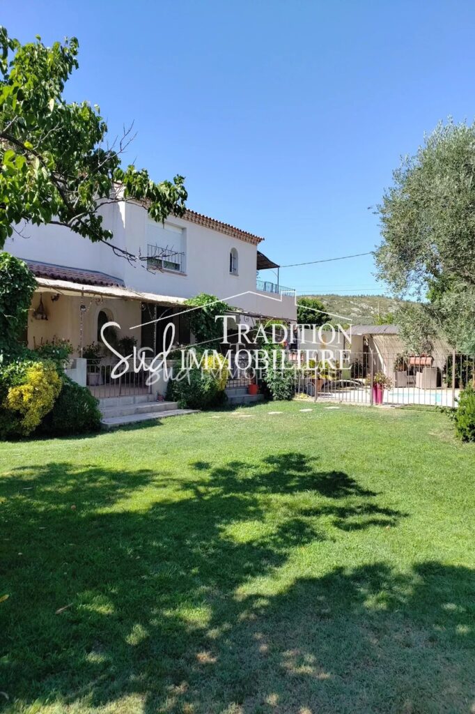 vente maison 9 Pièce(s) – 9 pièces – NR chambres – 0.00 m²