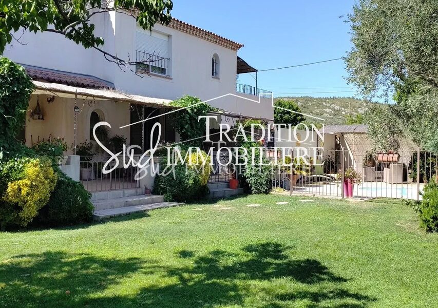 Maison à vendre à Mouriès