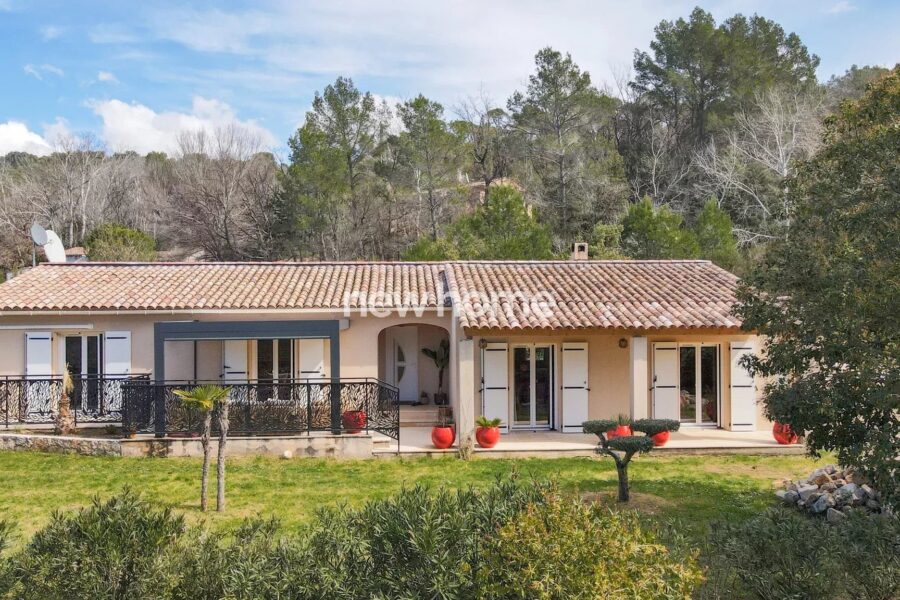 Maison à vendre à Villecroze