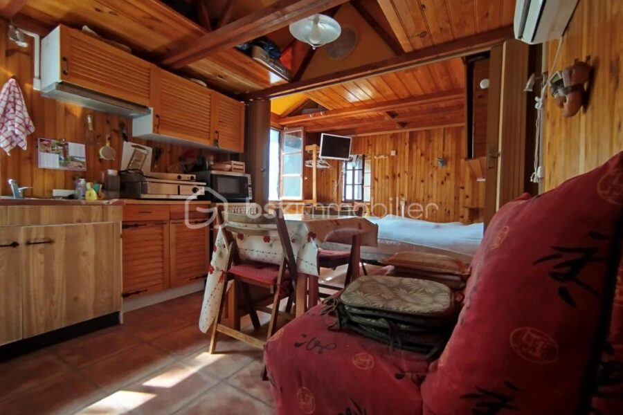 Terrain à vendre à Ampus