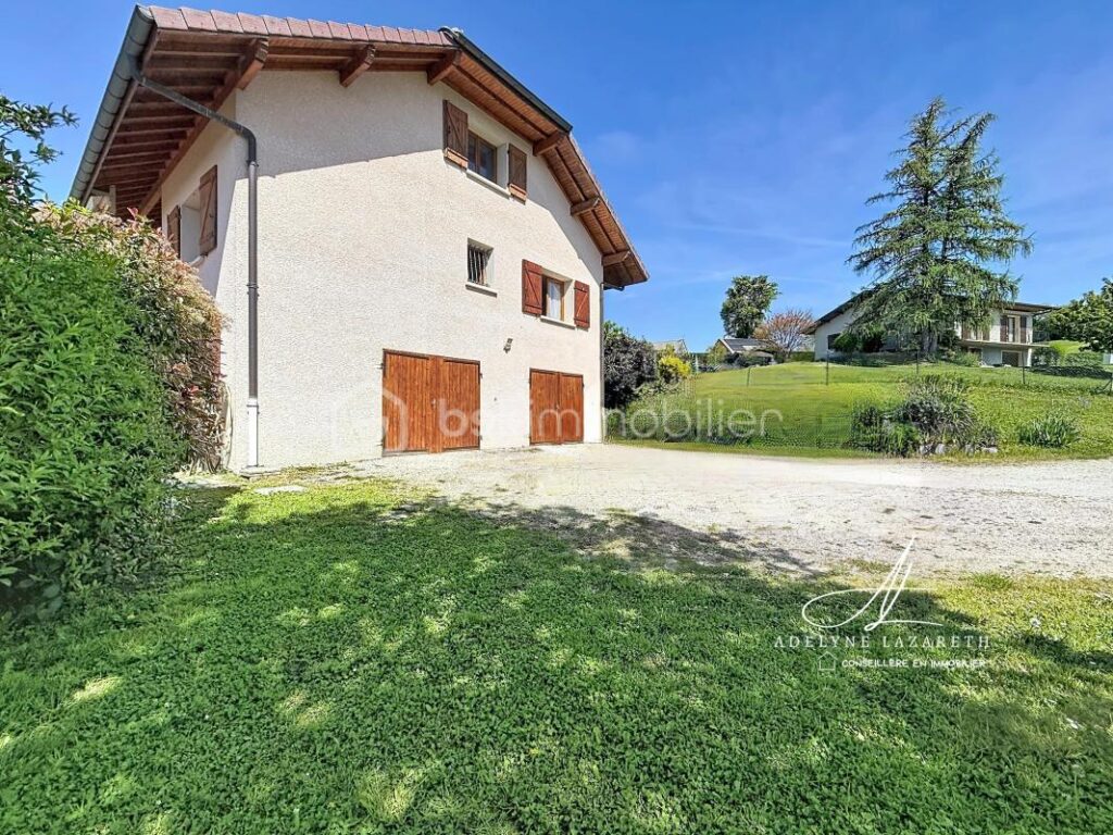 Maison individuelle avec vue panoramique – Fort potentiel jusqu’à 170 m² habitables – 4 pièces – 3 chambres – 102 m²