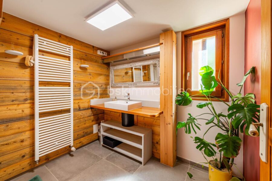 Maison à vendre à Ayse