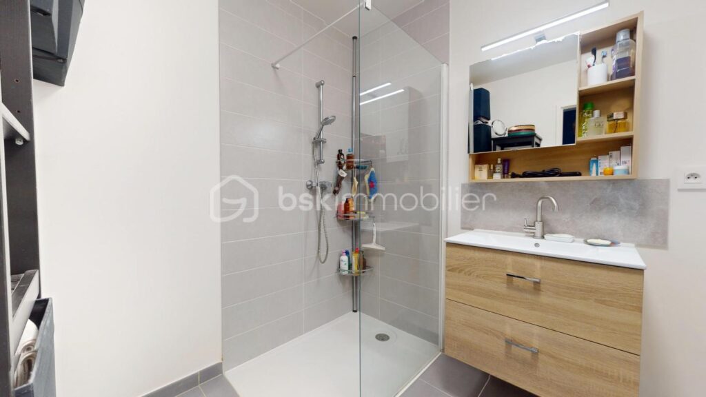 Appartement 3 pièces 67 m² – 3 pièces – 2 chambres – 67 m²