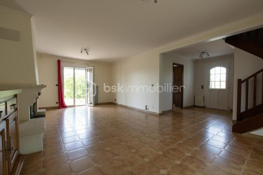 Maison à vendre à Vaux sur seine